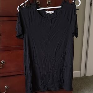 Chic Black Cold Shoulder Top